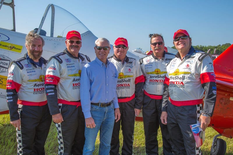 Mayor Wiggs rides with the AeroShell Aerobatic Team