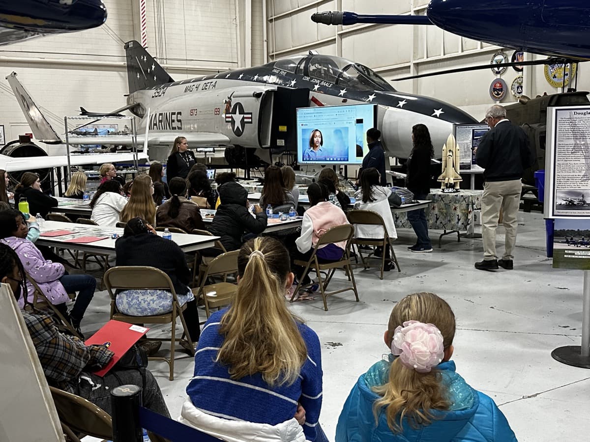 Kentucky museum hosts its first Girls in Aerospace program — General  Aviation News