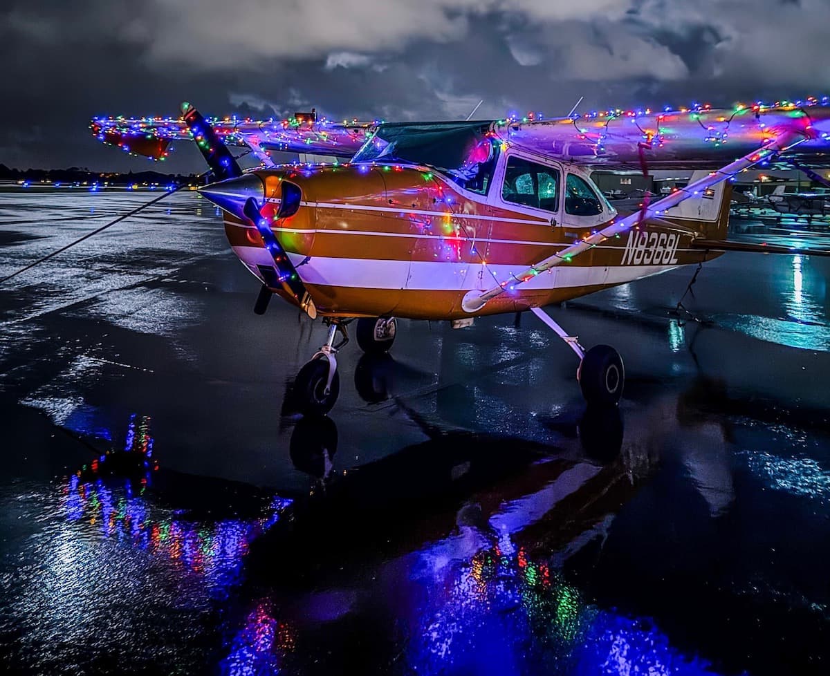 Picture of the Day: Merry Christmas! — General Aviation News