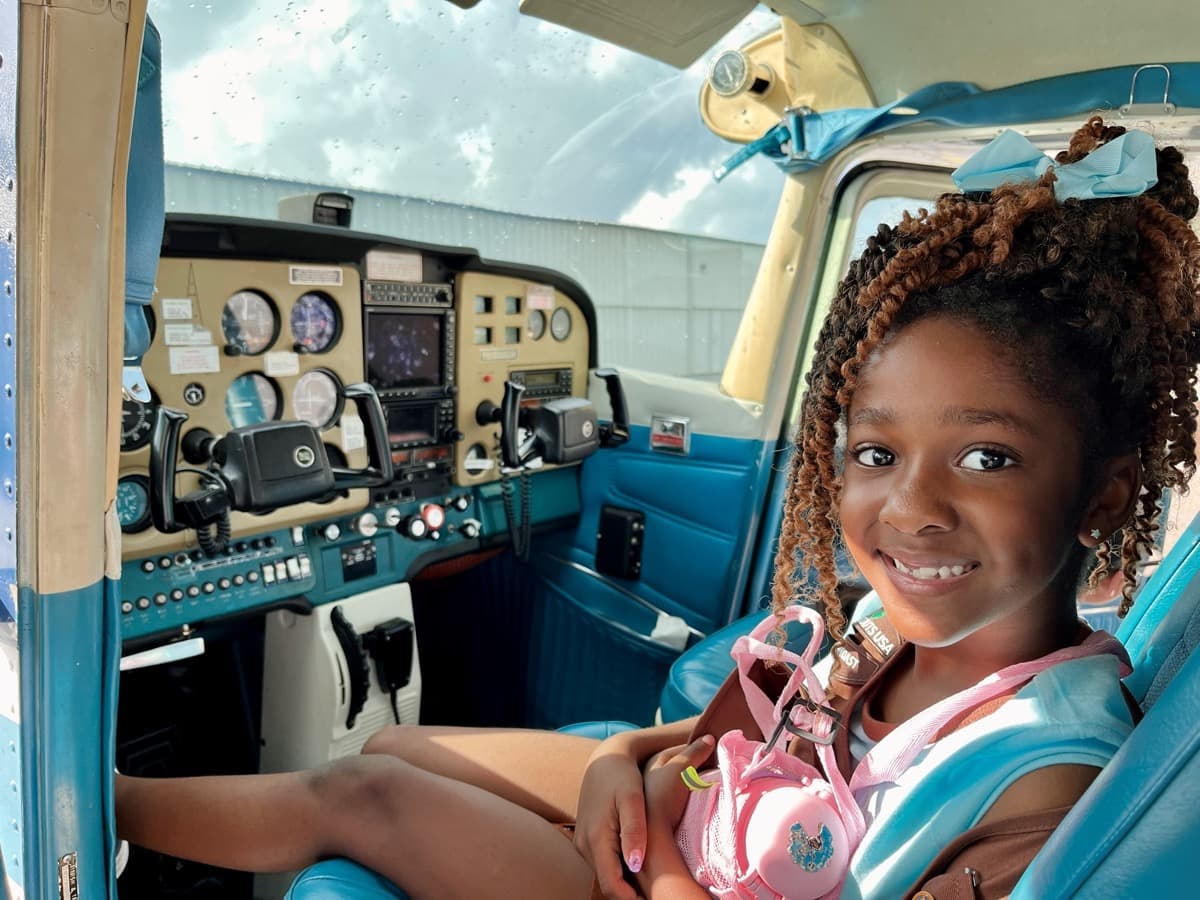 Careers | Naples Jet Center Naples Jet Center, image size:1200x900