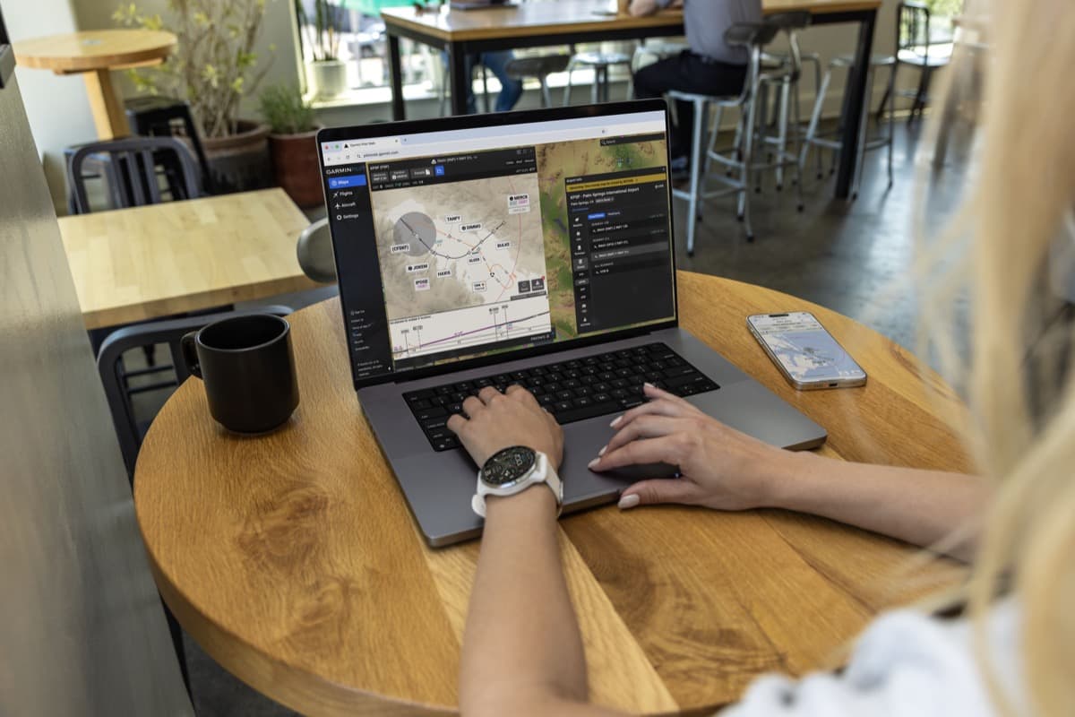 Garmin SmartCharts terminal procedures interface displayed during flight planning.
